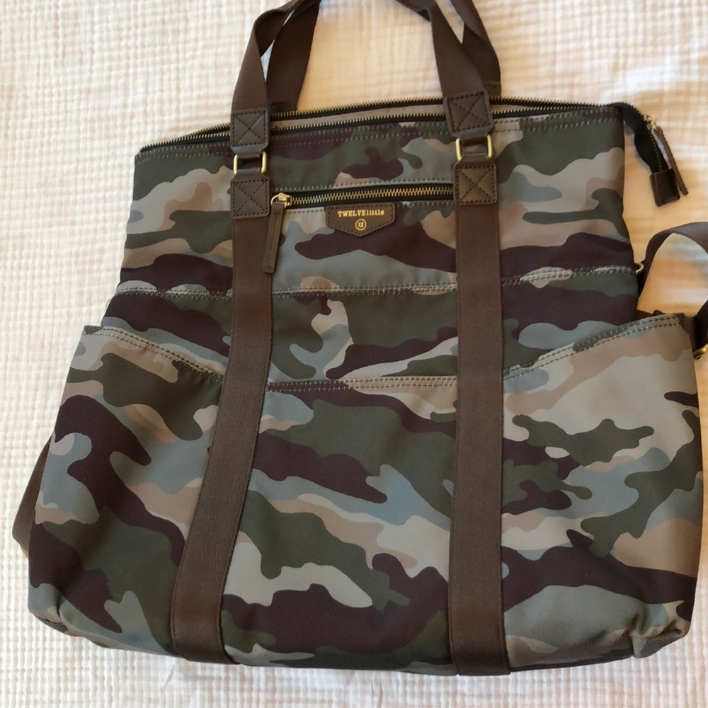 Twelvelittle 3 in 1 Camo Diaper Bag 1.0